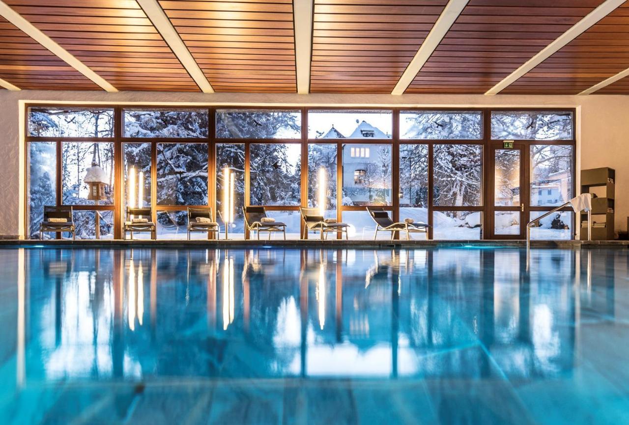 Romantik Hotel Schweizerhof & Spa ฟลิมส์ ภายนอก รูปภาพ